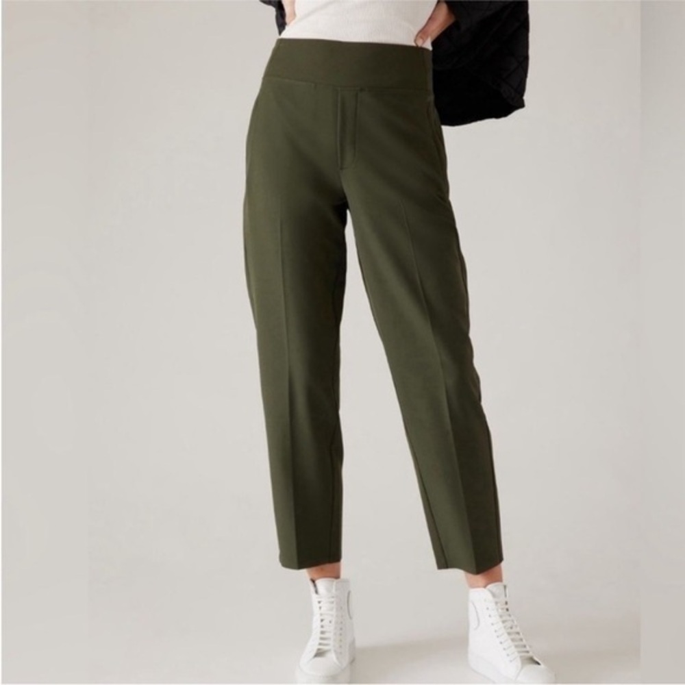Athleta Endless High Rise Ankle Pant in Forest Green Size 16